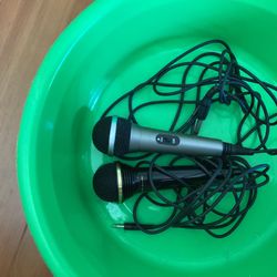 Two Microphones For $10 Like New