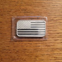 1oz, .999 Ameeican Flag Silver Bar