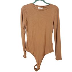 ELODIE Womens Tan Long Sleeve Bodysuit Snaps Size Large NWT Sleek Lightweight