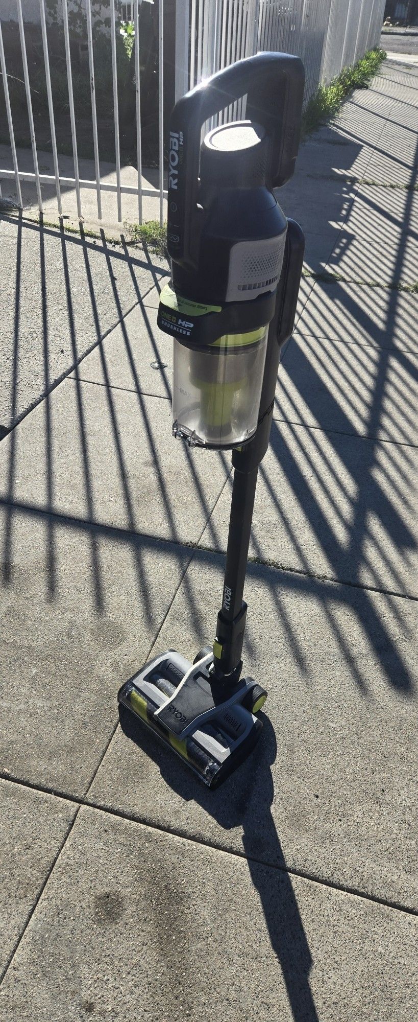 RYOBI
18V ONE+ HP Advanced WHISPER Series Stick Vacuum (Tool Only)