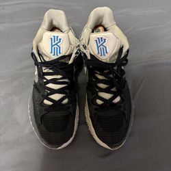 Nike Kyrie Low 4 Black Rattan
