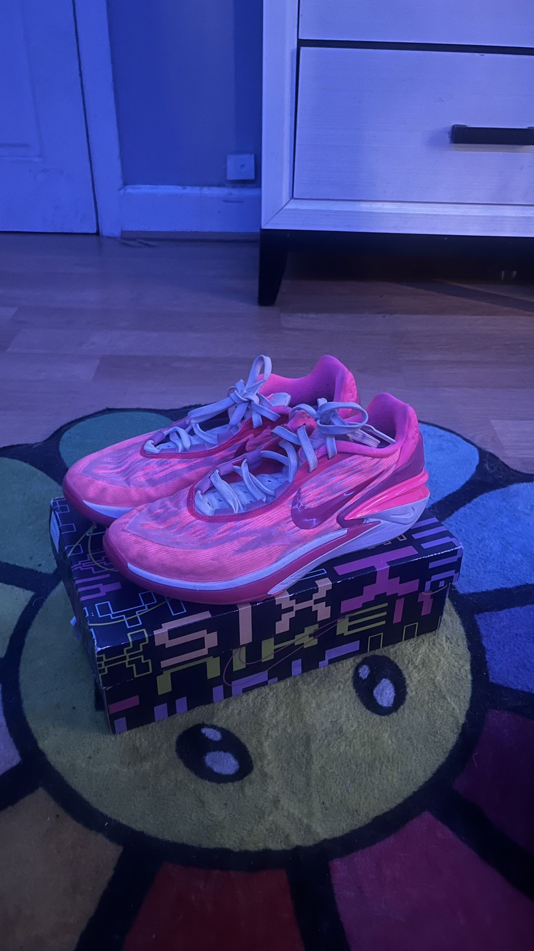 Gt cut 2 Hyper pink