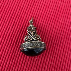 Vintage 1980 Pendant  W Black Stone 2inch Long