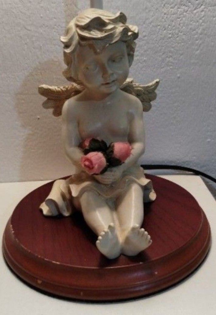 PORCELAIN CHERUB DESK LAMP 14"