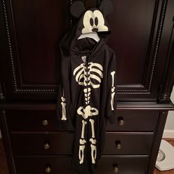 Disney Skeleton Mickey Mouse 