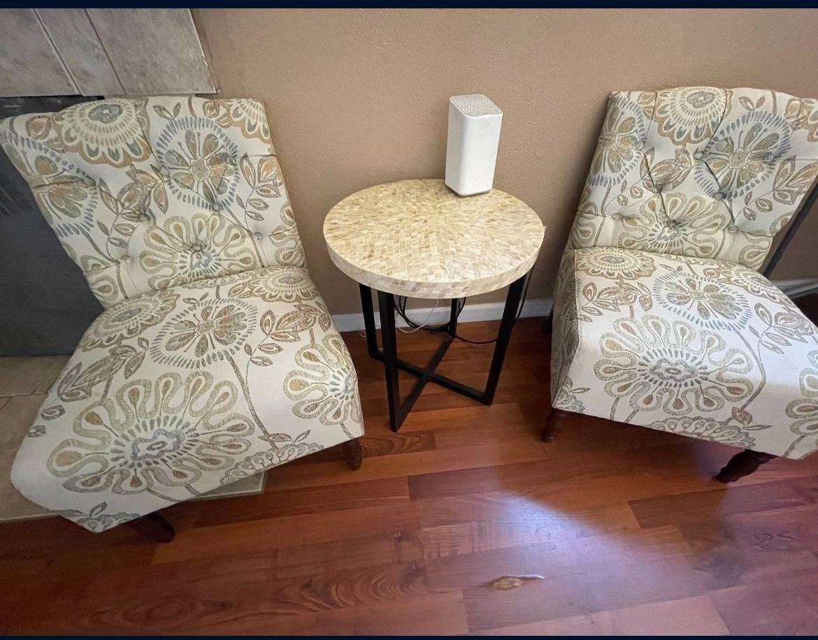 2 Chairs And Table