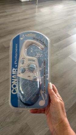 Conair by Pollenex Hang On Shower Radio