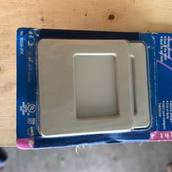 Leviton Guide Light (2-Pack, Cool Green Glow) – New / Unused