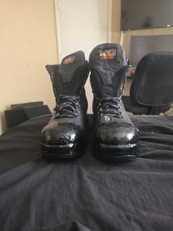 Thorogood steel toe boots size 13
