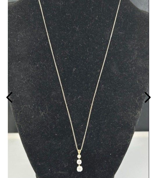 10k Gold Necklace