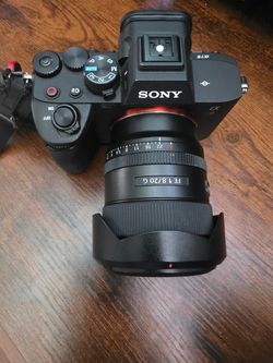 Sony FE 20mm f/1.8 G Lens