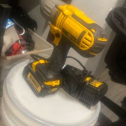Dewalt Half Inch Impact With Battery And Charger