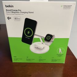 Belkin 3-in-1 Phone/watch/ear buds Charger