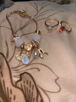 Jewelry (rings and bracelet)