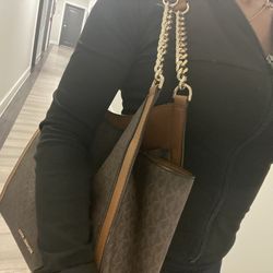Micheal Kors Bag 🤍