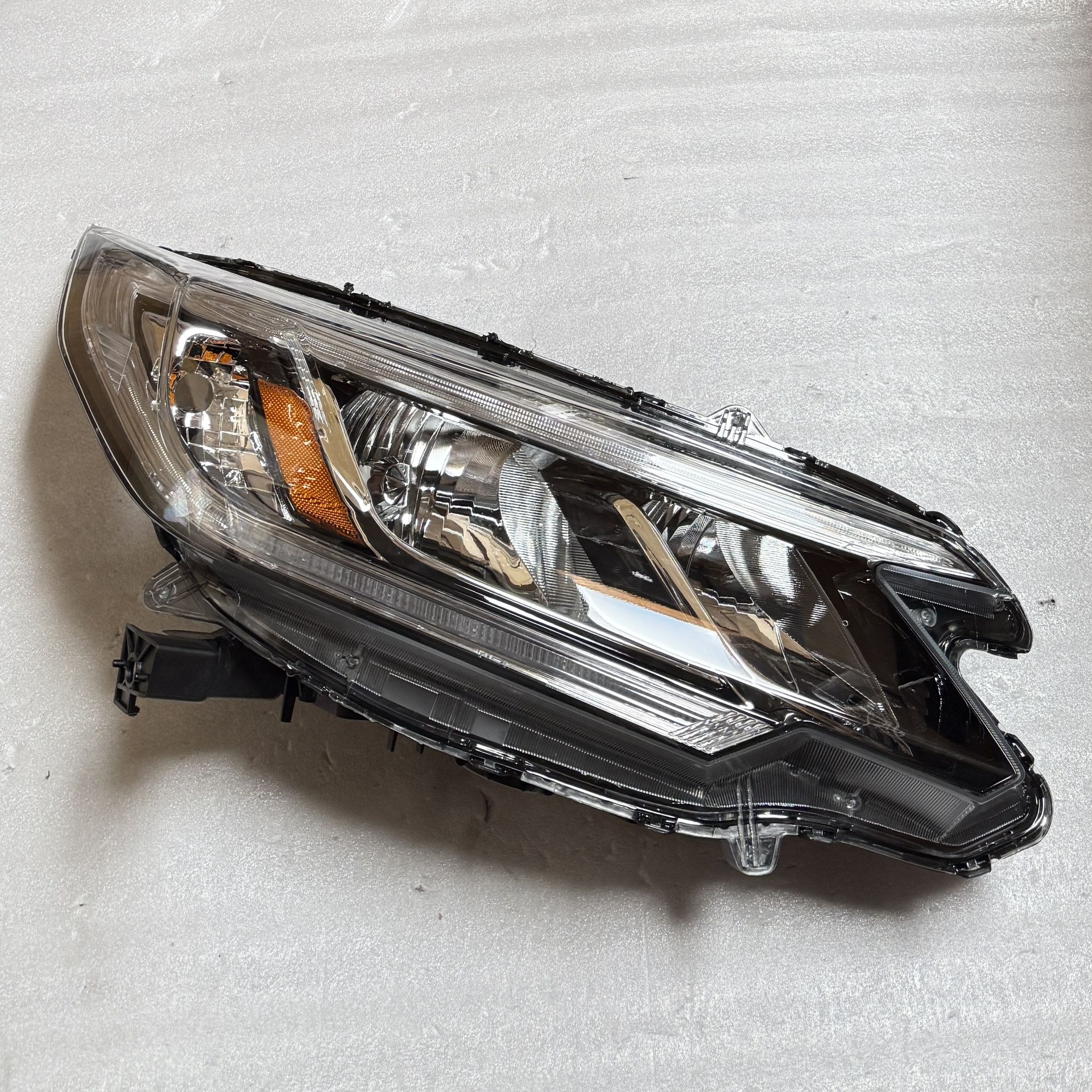 2015 2016 Honda CR-V LED DRL Right Passenger Side Headlight Honda CRV 4Dr Headlamp