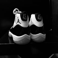 Jordan 11 Retro