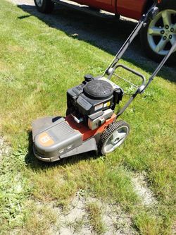 Husqvarna HU625HWT Wheeled String Trimmer – Runs Great