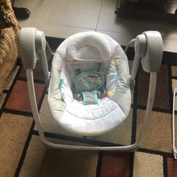 Bright Starts Swing. Batteries Included