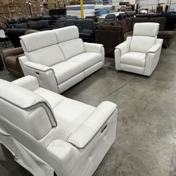 White Leather Power Recliner 3Pcs Set (1-12) / Juego De 3 Piezas De Reclinable Power De Cuero Blanco