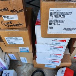 Rig Parts Brand New!!! Brand New 18wheeler/Box truck Parts