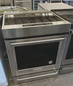 Range kitchen aid 30” NEW