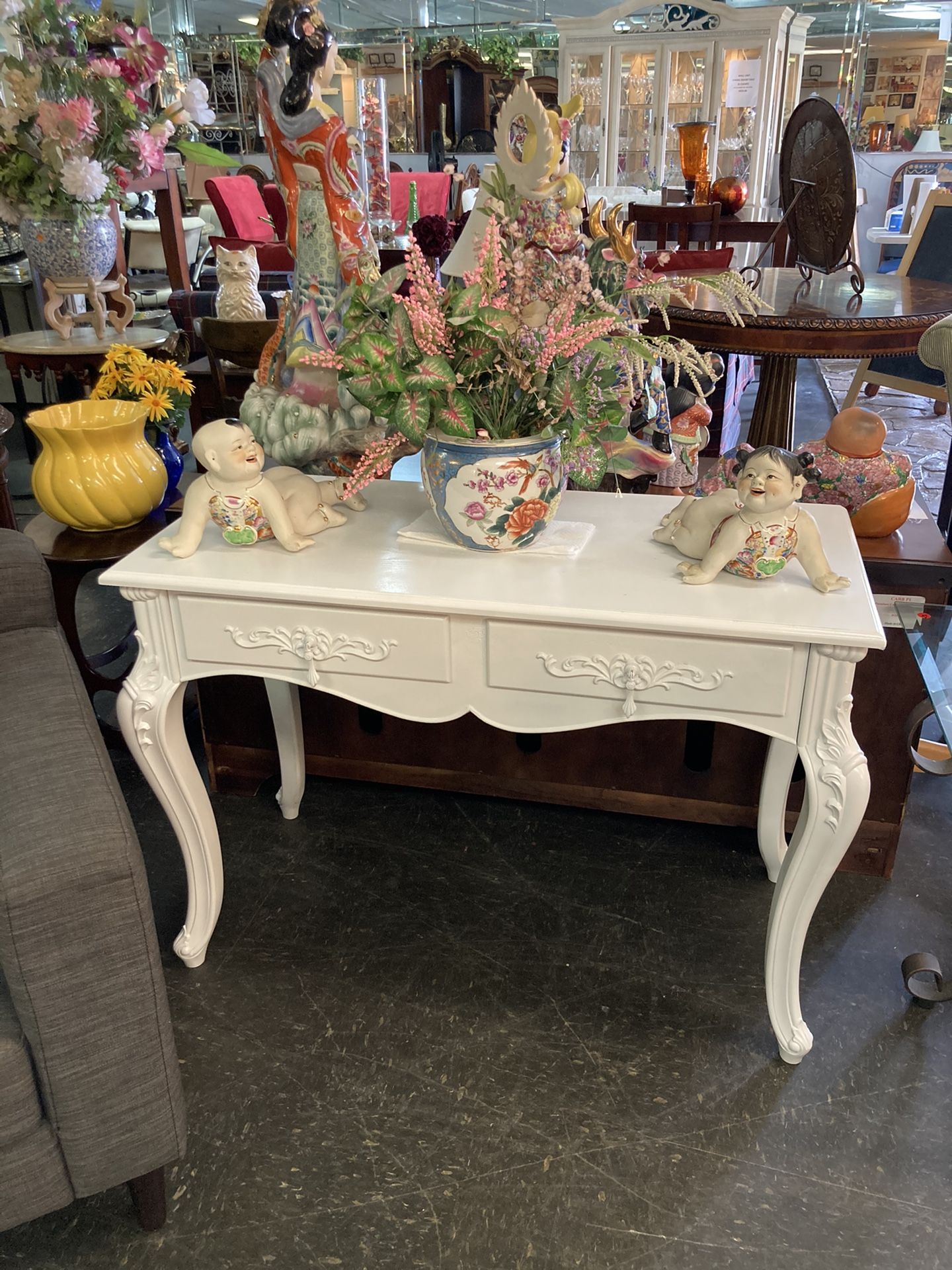 Glossy White French Style Entrance Table