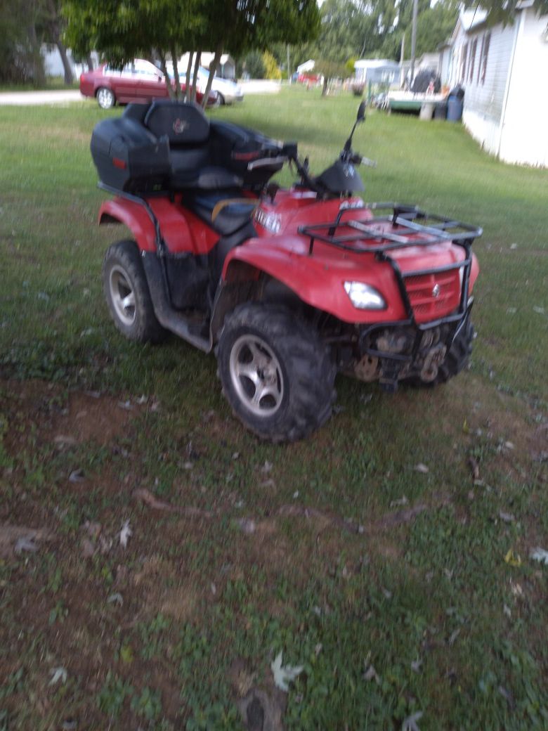 Photo 05 suzuki eiger with plow, winch, 500 dollar cargo seat and a titled