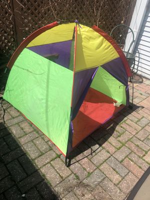 Photo 4 feet x 4 feet x 40” tall Small Tent