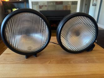 Vintage Hella Fog/Driving Lights – Pair