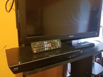 Sony TV 32" (not smart) READ