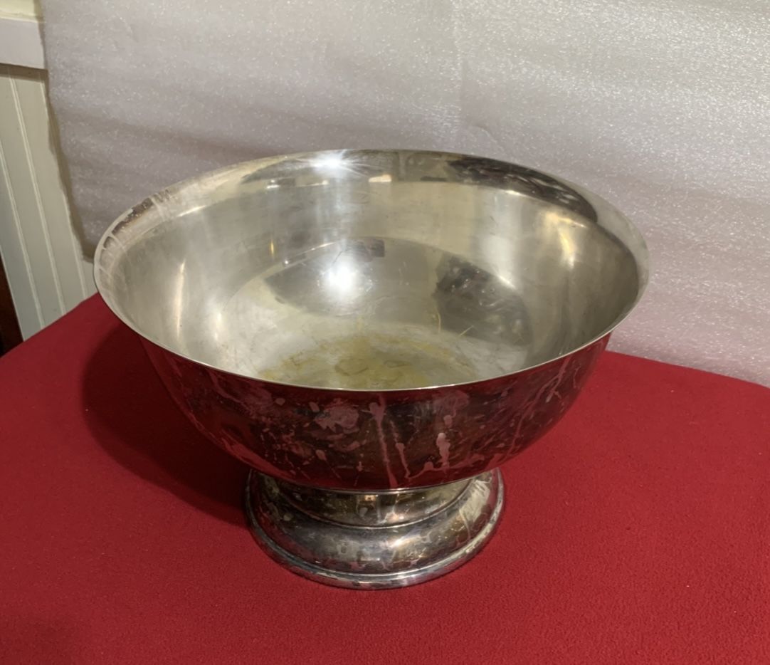 Vintage Silver Plated Footed Centerpiece Bowl 12” Diameter Decorative Serving