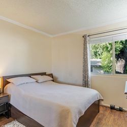 Full Bedroom Set for Sale – Bed, Mattress, Dresser & Nightstands