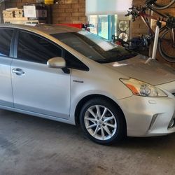 2012 Toyota Prius V