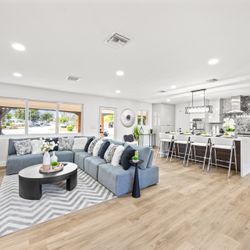 6 Pc Modular Sectional- New 