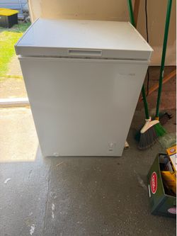 Insignia Chest Freezer – Works Great! ❄️