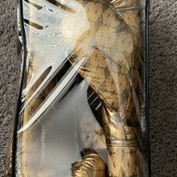 New Mayweather Boxing + Fitness Gold Boxing Gloves