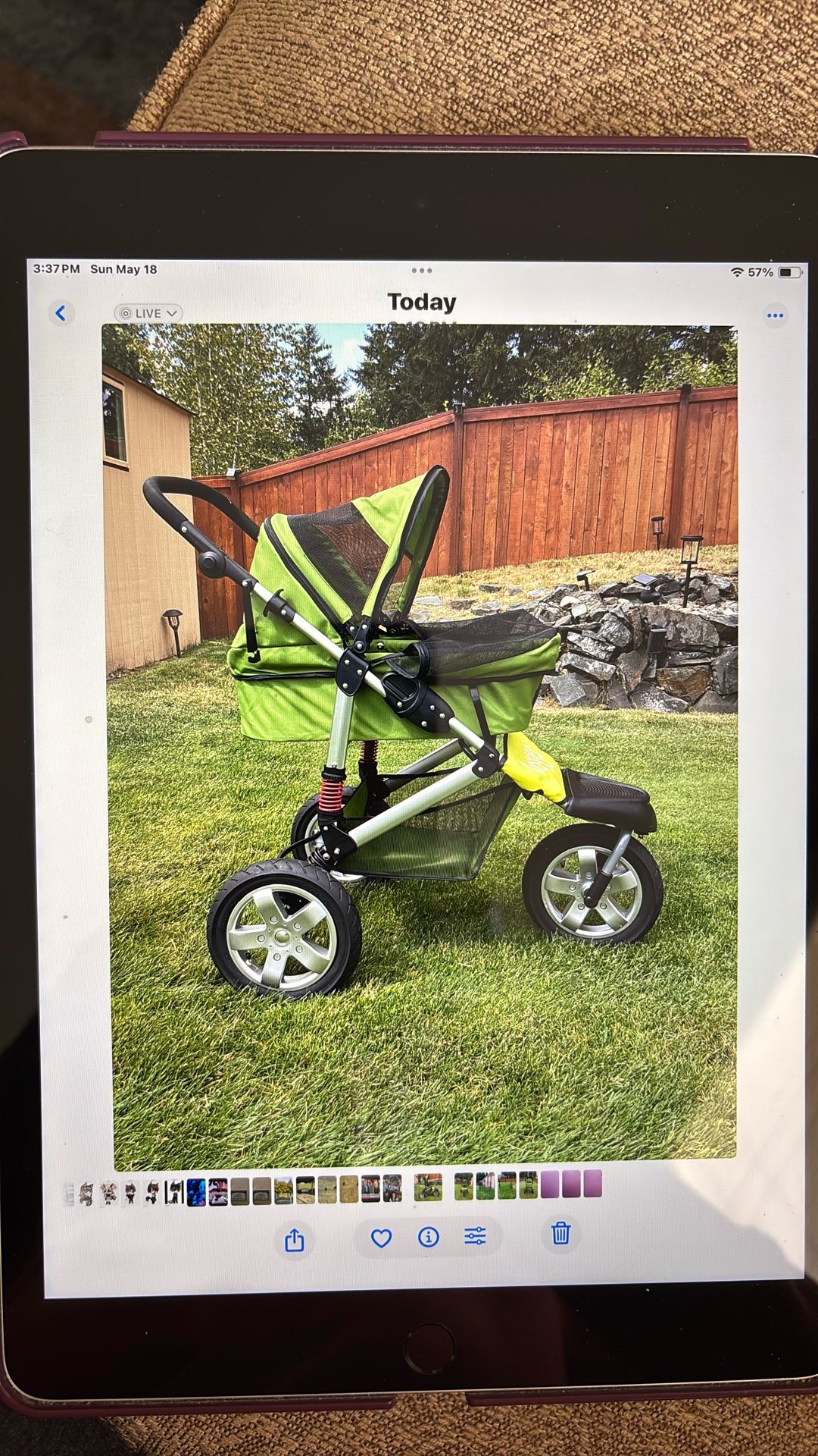 Dog stroller