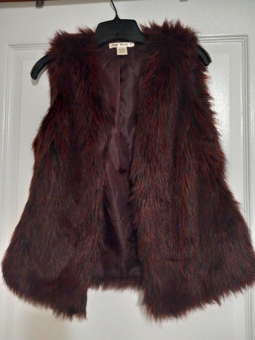 Fake Fur Woman's Vest. Small. Cute With T-shirt & Jeans.