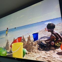Samsung 55” Smart TV (Full HD, Excellent Condition)