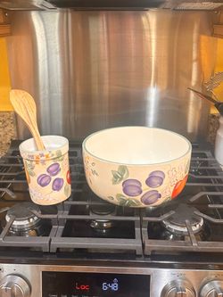 Large Bowl and matching Utensil Holder