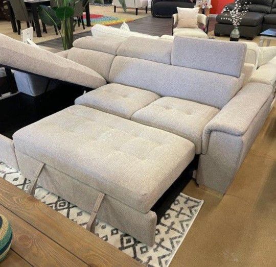 L Shaped Sectional Sofa Couch Pull-Out Sleeper Light Gray Stina