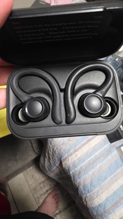 Blackweb TWS In-Ear Wireless Earbuds with Case