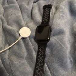 Series 5 Apple Watch 