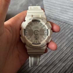 Gshock,white