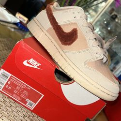 Nike Dunks Size 6 Women’s