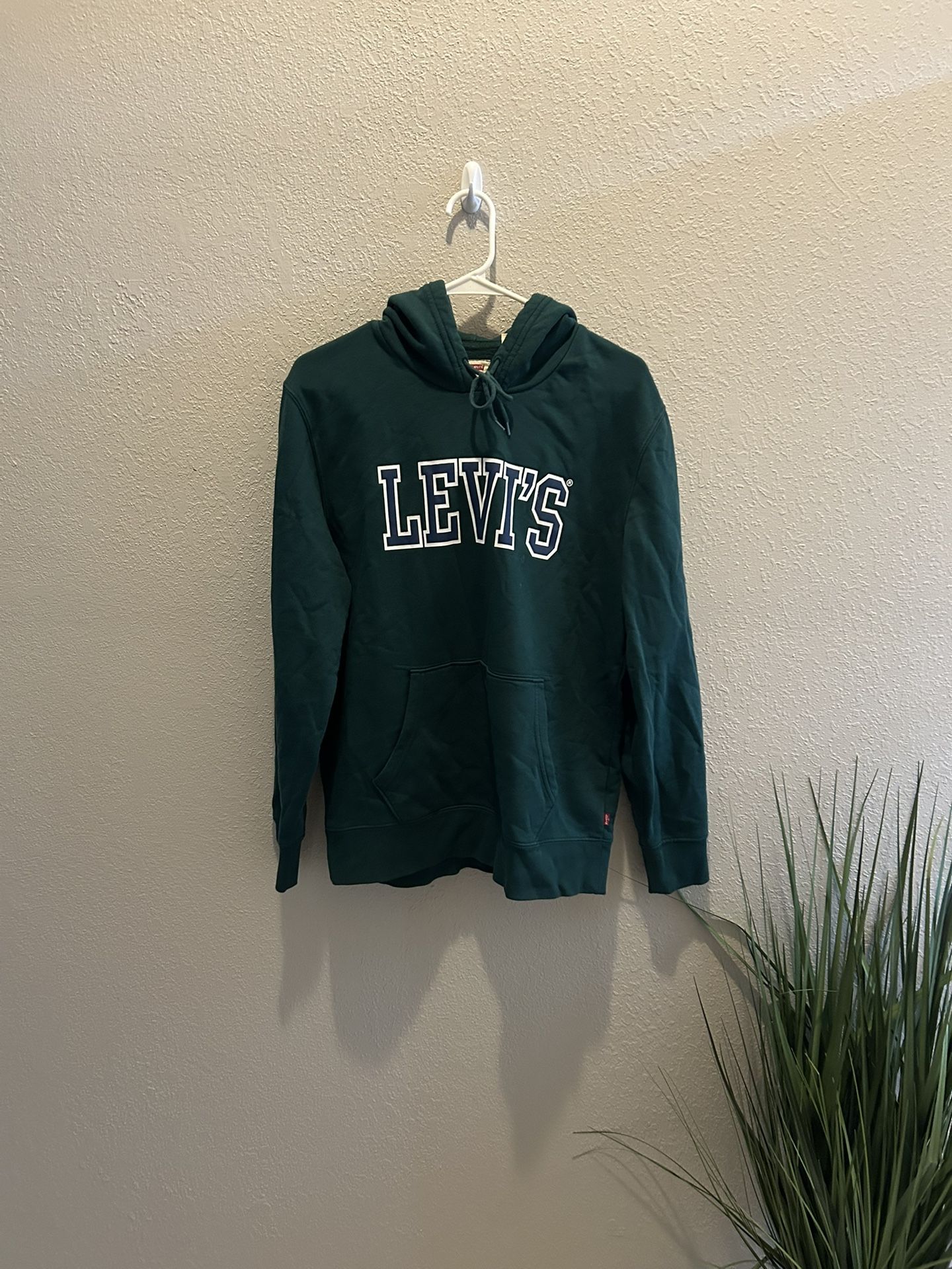 Levi Hoodie