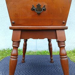 Ethan Allen ~ Vintage Dough Box