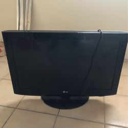 LG TV 32 Inches 