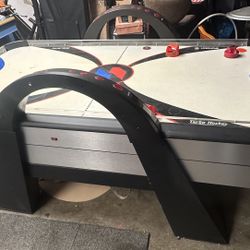 Air Hockey Table 